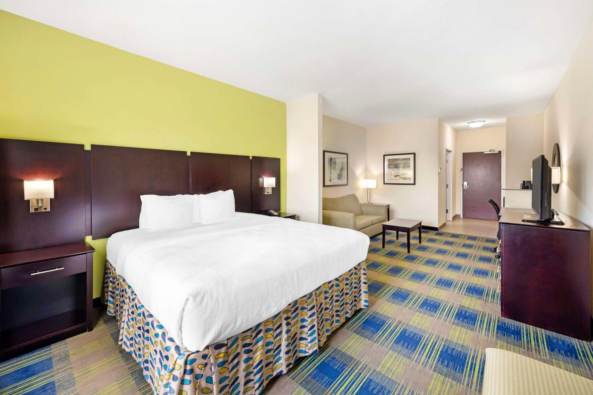 Best Western Plus Pratt Екстериор снимка